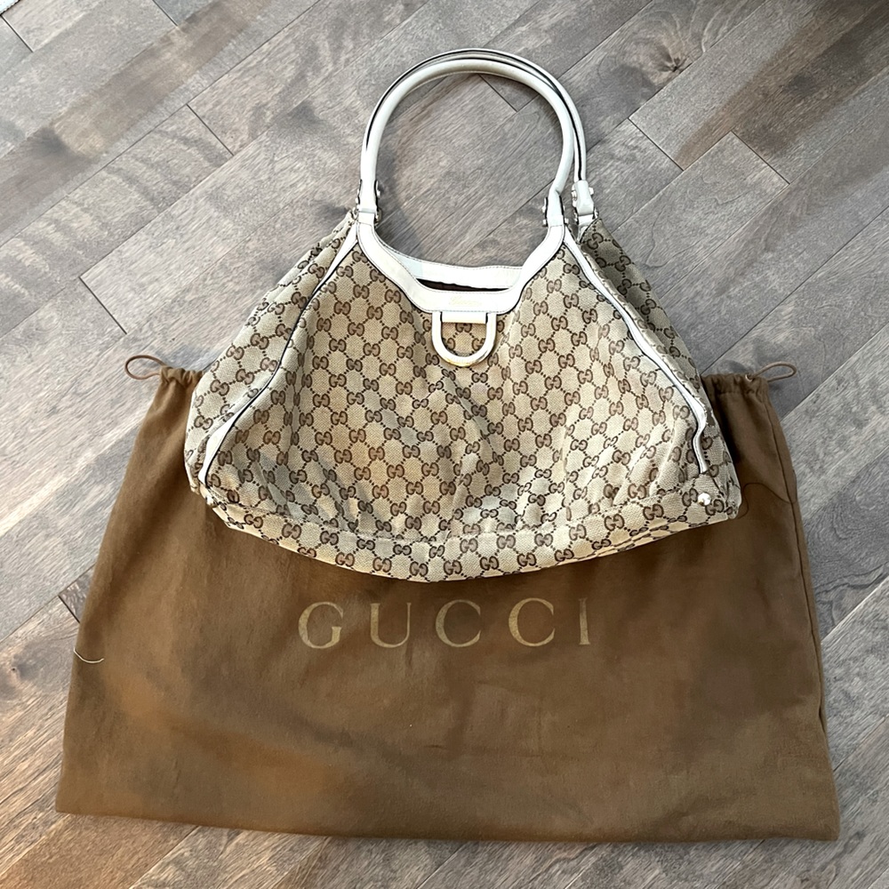 Gucci GG Canvas Abbey D-Ring Hobo